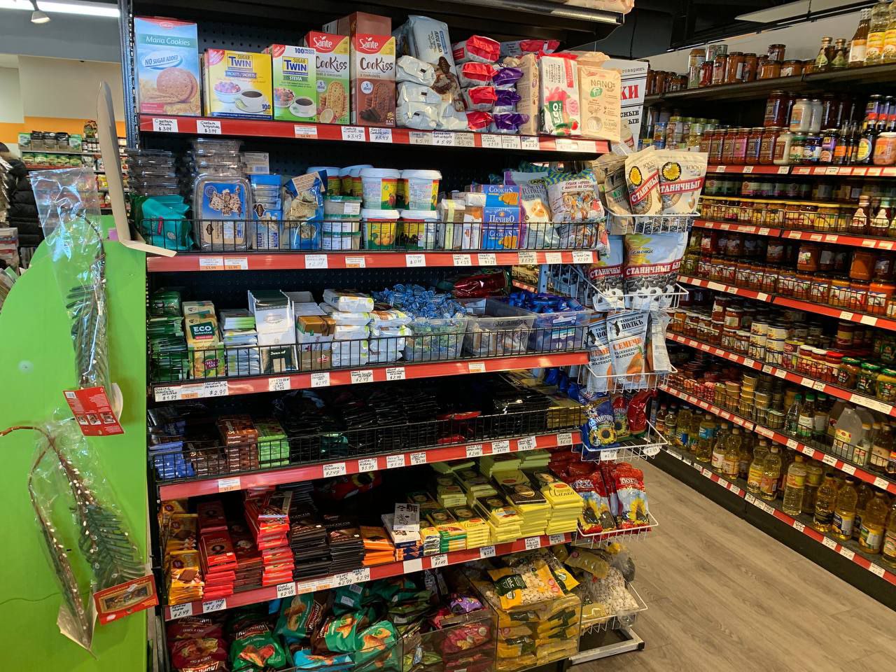 Russian Groceries in Toronto – Bathurst Village Market